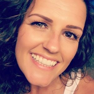 Meet your Posher, Paula